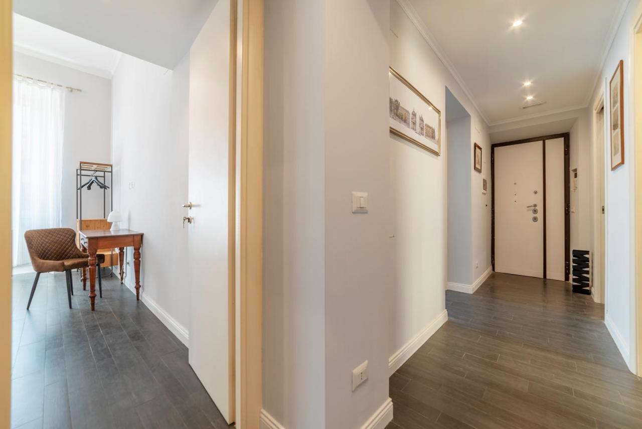 Piazza Del Popolo Apartment With View Rome Extérieur photo